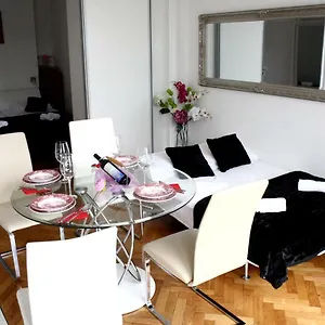 https://apartments-prestige.splithotels.org