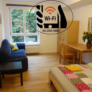 Private In Prenzlauerberg Homestay